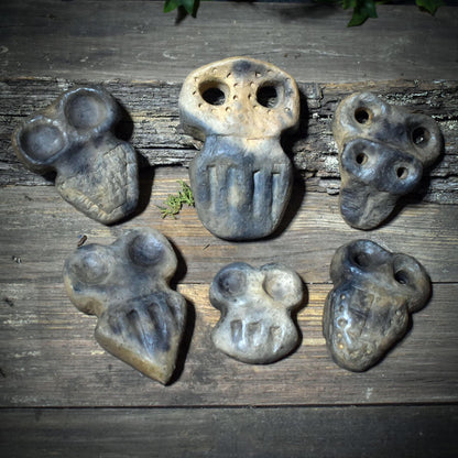 Taschenwächter – archaischer Begleiter | Eye Idol inspiriertes Keramikobjekt | Taschenbegleiter für Schutz & Achtsamkeit TWE001