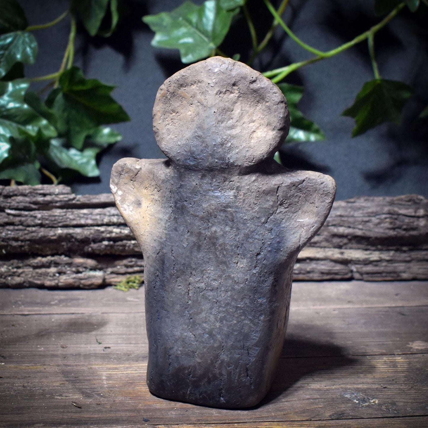 Seelen Idole – archaische Tonfiguren in 3 Größen (S–M–L) – Schutz • Trost • Vertrauen • Stärke – spirituelle Skulpturen SIS001