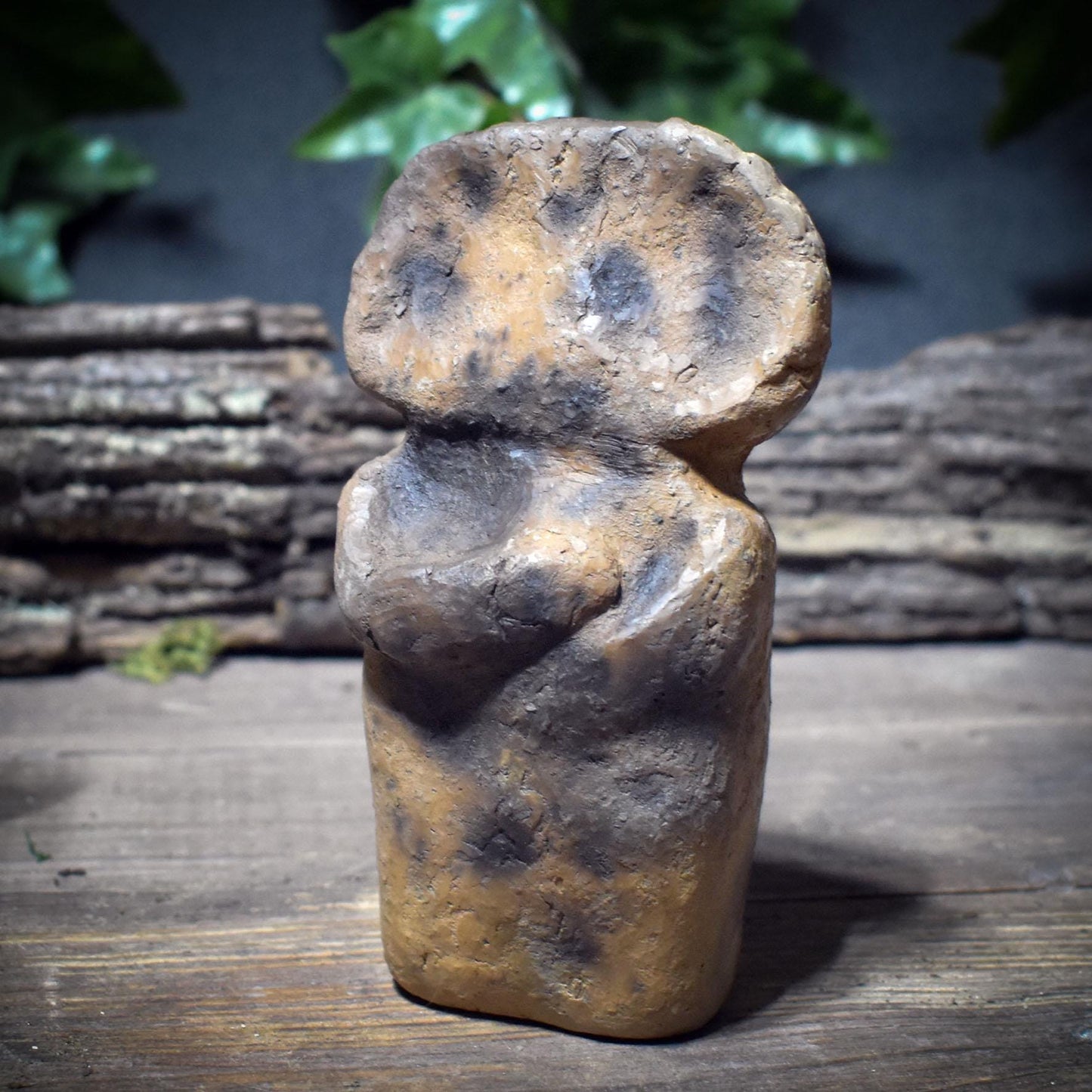 Seelen Idole – archaische Tonfiguren in 3 Größen (S–M–L) – Schutz • Trost • Vertrauen • Stärke – spirituelle Skulpturen SIS001