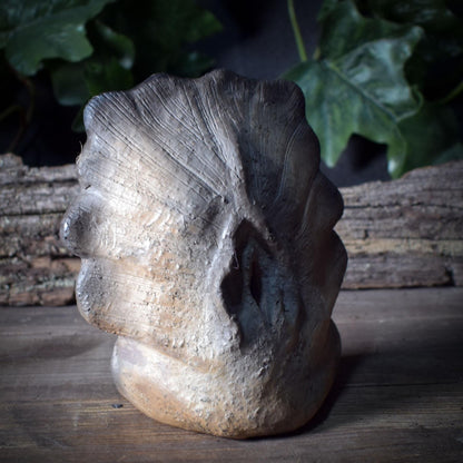 Yoni Skulptur in Muschelform – Weibliche Urkraft Kunstobjekt – Handgefertigte Göttinnen-Statue zur Heilung & Selbstliebe