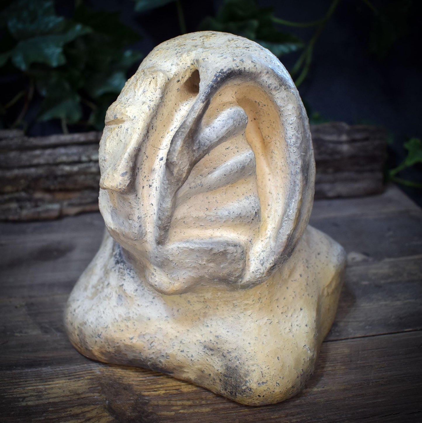 Büste der inneren Aufrichtung, Skulptur spirituelle Erleuchtung, Symbol Stufenweg & Reifung, Handgefertigte Tonkunst schwer 19cm SKU266