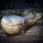 Wal Skulptur aus Rauchbrandton, Krafttier Figur handgefertigt, Archaischer Hüter der Tiefe, Spirituelle Meereskunst Unikat 735g SKU269