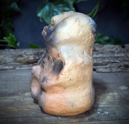Fruchtbarkeit Gott Figur Ton, archaischer Phallus Wächter, schamanische Altar Deko, Skulptur Kunst, Rauchbrand Unikat SKU290