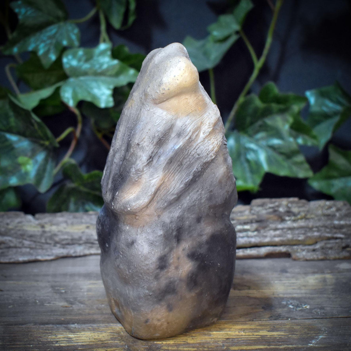 Baubo Skulptur aus Ton, Archaische Frauenfigur, Mythologische Keramik, Spirituelle Erdgöttin, Handgefertigtes Unikat für den Altar