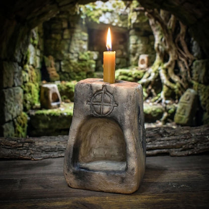 Ritual Kerzenhalter mit Opfernische, Archaischer Tonskulptur Leuchter, Handgeformter Altar Kerzenständer, Erd-Symbolik Unikat TKH035