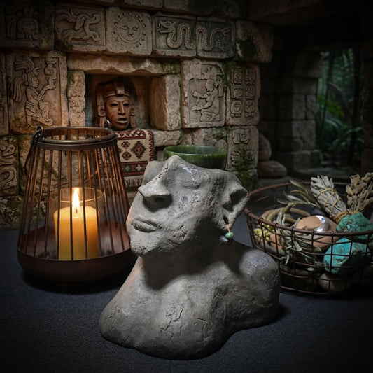 Büste Indigene Frau aus Ton, Altar Skulptur mit Bambusachat Schale, Spirituelle Keramik Kunst, Unikat handgeformt, Ahnen Deko Figur SKU097