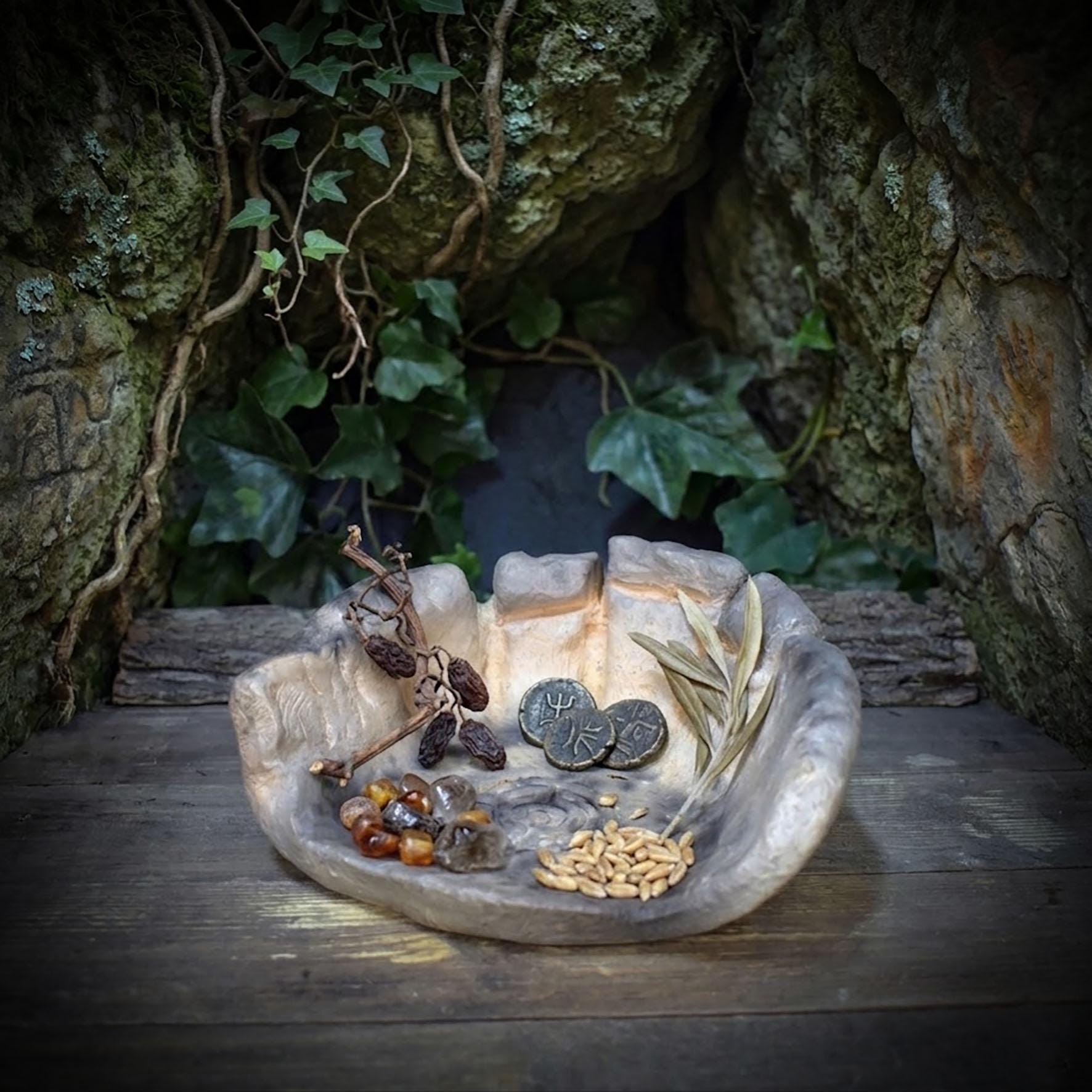 Altar Schrein Ton, Labyrinth Ritualschale handgemacht, schamanischer Kraftort Rauchbrand, Wicca Deko Schale, Unikat SCH030