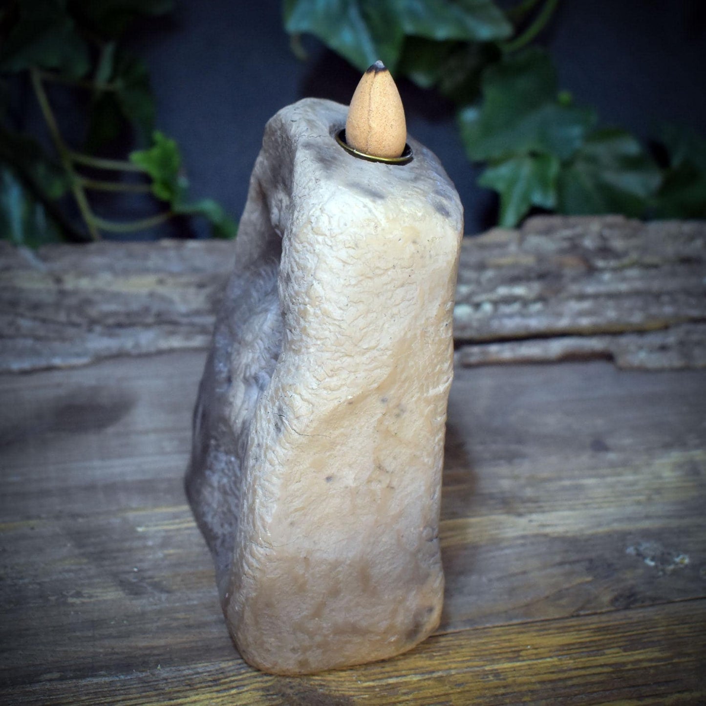 Backflow Räucherhalter Ton Rauchbrand | Wasserfall Räucherkegel Altar Deko | Spirituelles Geschenk Ammonit Unikat 1kg RÄH067