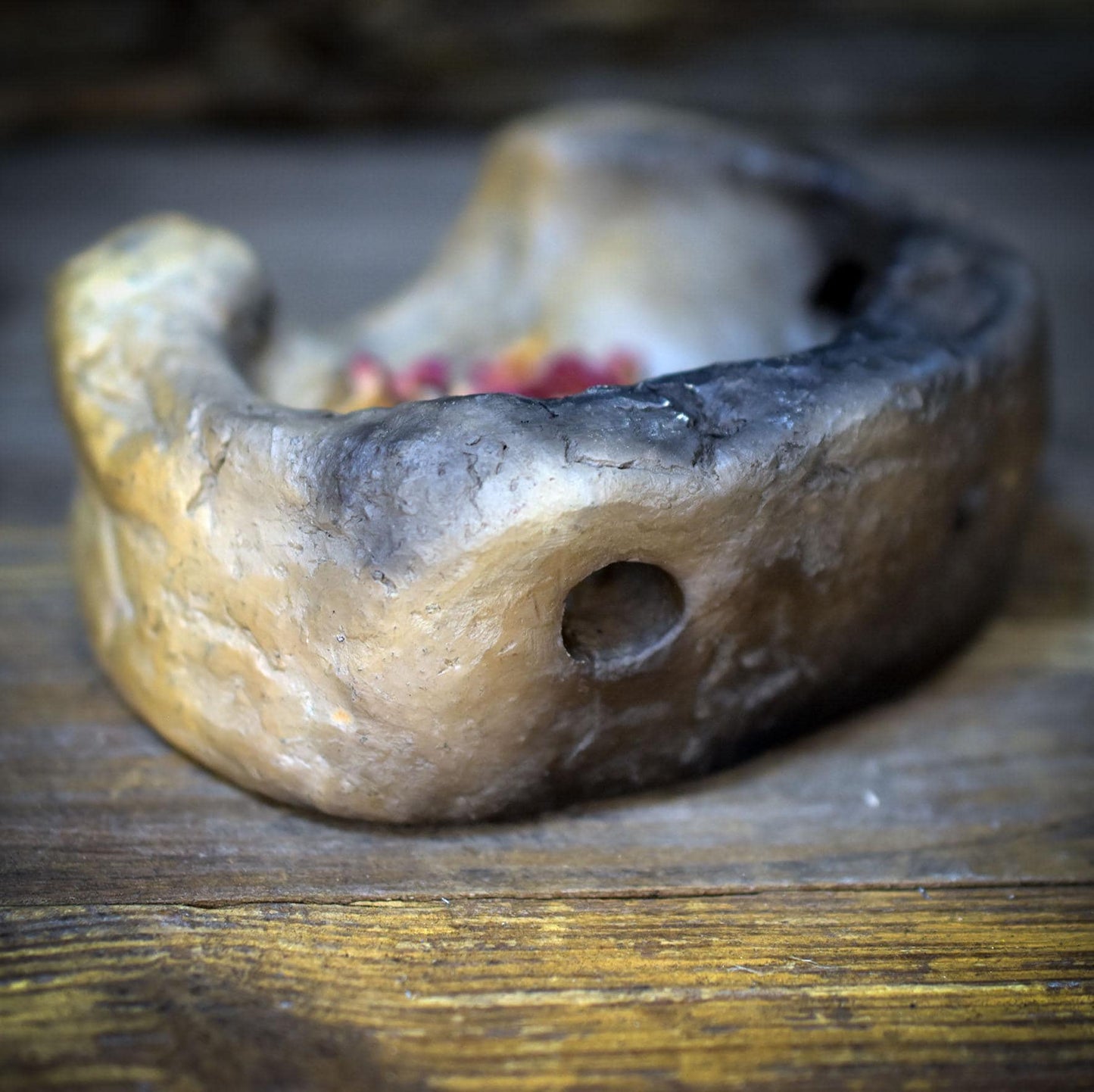 Räucherschale aus Ton, Archaisches Räuchergefäß handgemacht, Schamanische Altar Deko erdig, Keramik Schale für Harze & Kräuter RÄG081