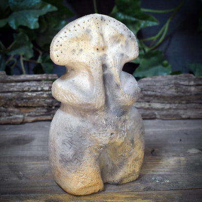 Taino Keramik Skulptur, Archaisches Artefakt aus Ton, Schamanische Altar Figur indigen, Spirituelle Kunst Erdgöttin Naturgeist SKU296