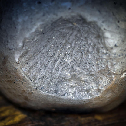 Yoni Teelichthalter Ton Ammonit, Archaisches Windlicht Urkraft, Schamanische Altar Deko Muschel, Erdiges Keramik Licht Sakral TKH038
