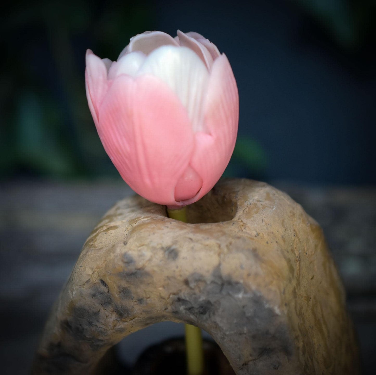 Ritualvase Torbogen Rauchbrand Keramik Urform | Trauerbegleitung Sterbebegleitung Trostgeschenk | Abschied Tor Symbolik 660g AEP006