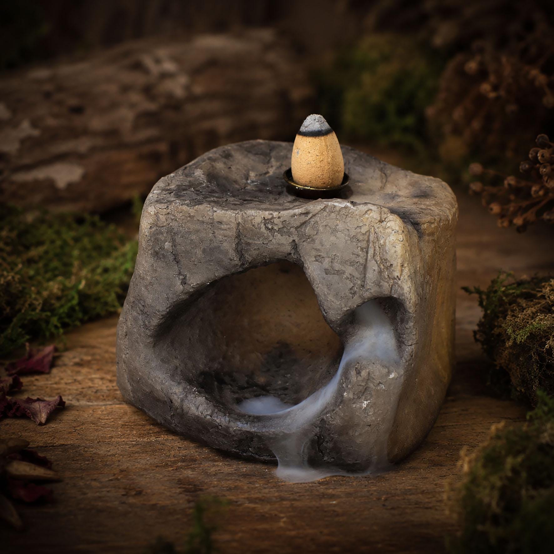 Backflow Räucherhalter Höhle Ton | Wasserfall Räucherkegel Altar Deko | Spirituelles Geschenk Rauchbrand Unikat 700g RÄH068