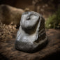 Prähistorisch inspirierte Büste der Venus von Brassempouy - Rauchbrand-Tonskulptur – Art.Nr.: SKU039