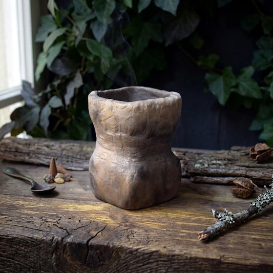 Räucherturm Ton Rauchbrand | Archaische Räucherschale Fülle Symbol | Spirituelles Geschenk Altar Ritual Keramik 860g RÄG085