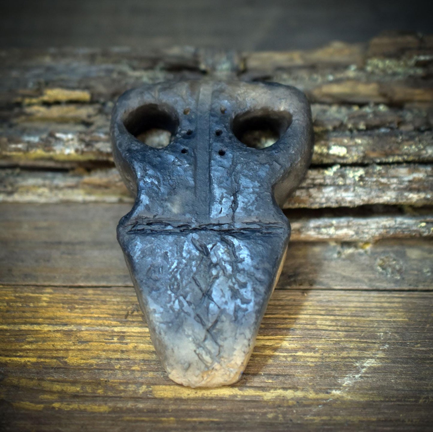 Taschenwächter – archaischer Begleiter | Eye Idol inspiriertes Keramikobjekt | Taschenbegleiter für Schutz & Achtsamkeit TWE001