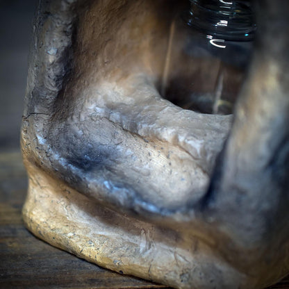 Gedenkvase Tor zur Anderswelt Ton | Trauer Vase Rauchbrand Ammonit | Trost Geschenk Trauerbegleitung Altar Keramik Unikat 1,2kg AEP010