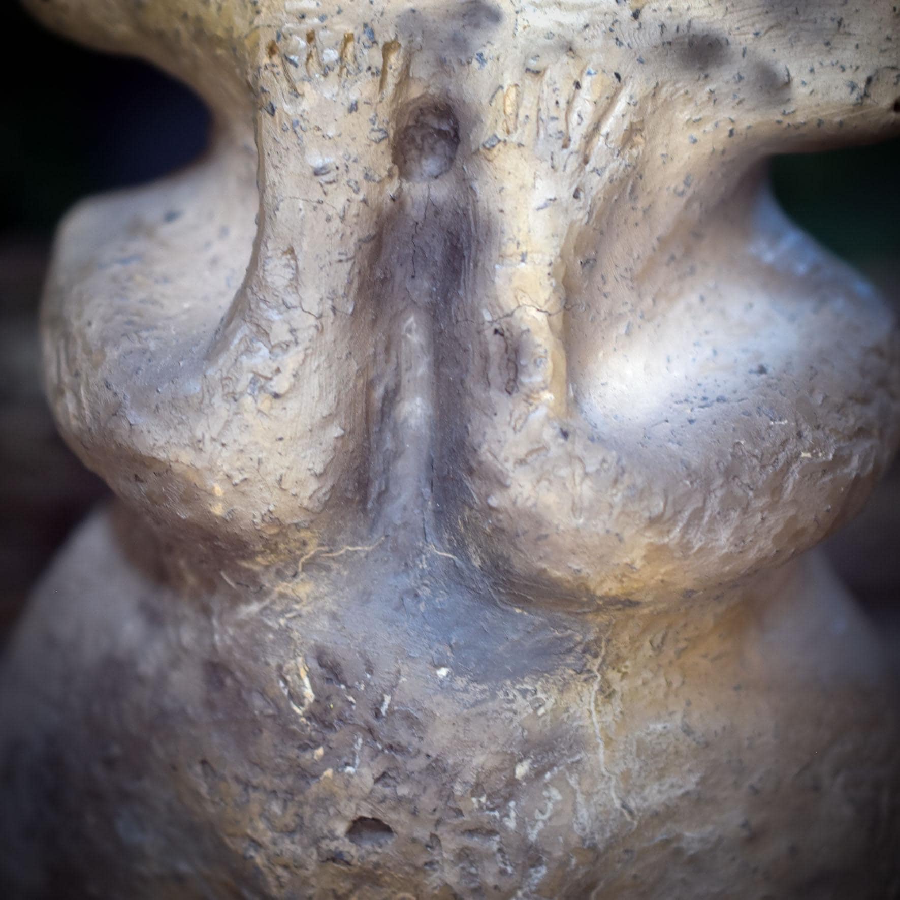 Taino Keramik Skulptur, Archaisches Artefakt aus Ton, Schamanische Altar Figur indigen, Spirituelle Kunst Erdgöttin Naturgeist SKU296