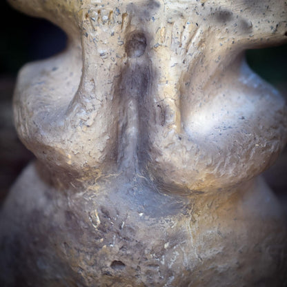 Taino Keramik Skulptur, Archaisches Artefakt aus Ton, Schamanische Altar Figur indigen, Spirituelle Kunst Erdgöttin Naturgeist SKU296