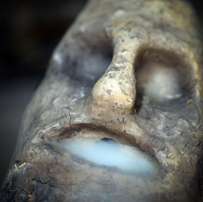 Taino Backflow Räuchergefäß Ton, Archaische Skulptur Wasserfall Räucherkegel, Schamanische Altar Deko, Indigene Kunst Keramik RÄH069
