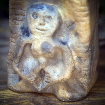 Räucherturm Sheela na Gig Ton | Teelichthalter Göttin Rauchbrand | Spirituelles Geschenk Keltische Altar Keramik Unikat 1,7kg RÄG086