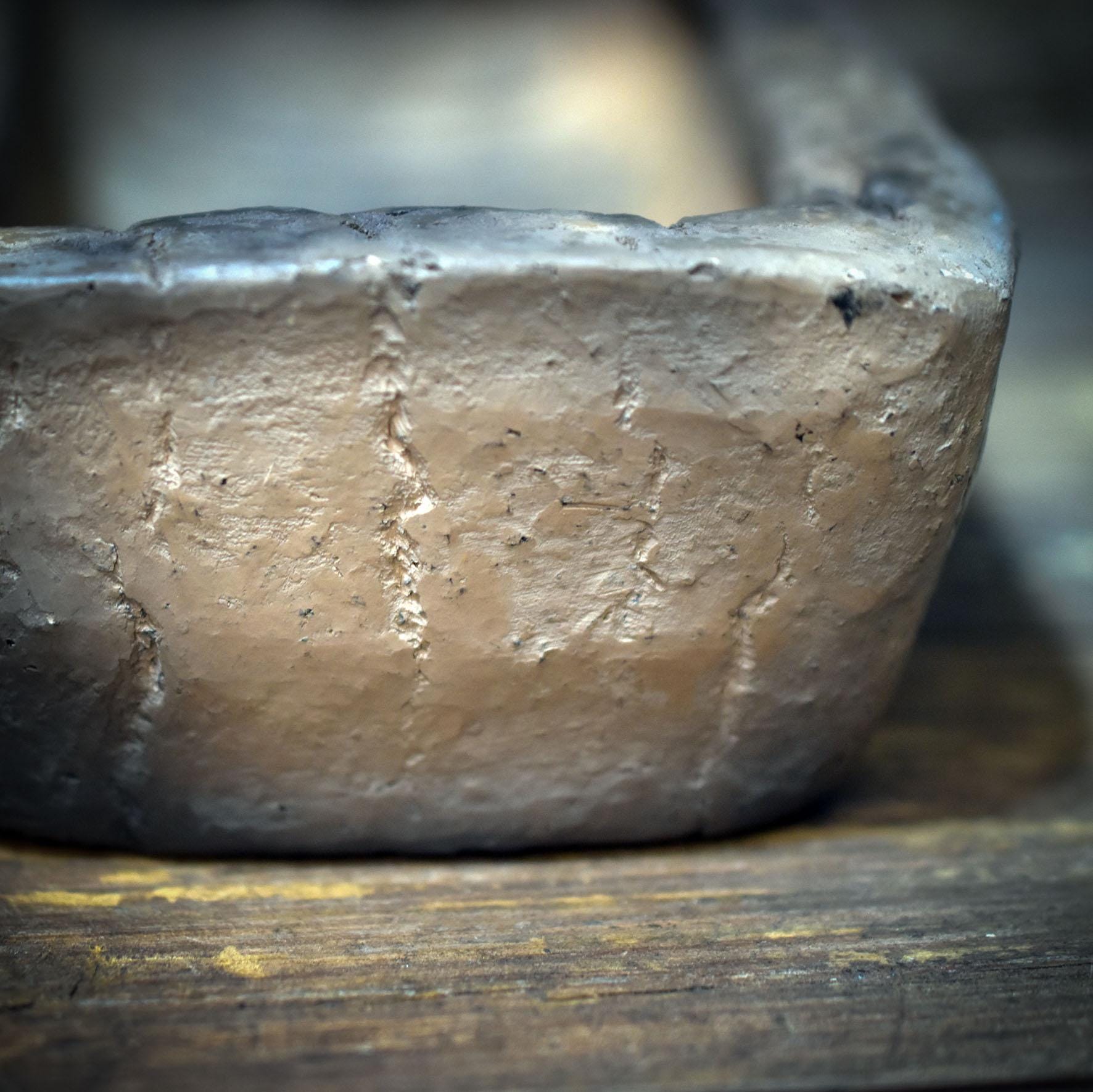 Räucherschale Keramik handgeformt | Archaische Schale mit Erdsymbol | Rauchritual Gefäß Altar Unikat RÄG092