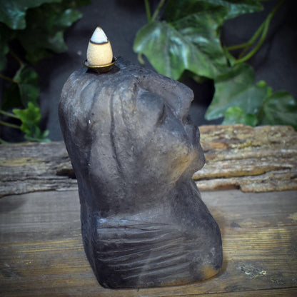 Ahnenskulptur Keramik handgeformt | Archaische Ahnenmaske Rückfluss Räucherhalter | Heidnische Kunst Altar Unikat RÄH072