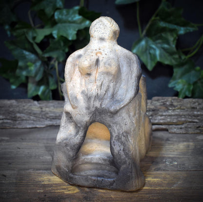Göttin Holda Skulptur Keramik | Frau Holle Figur Altar | Wandlung Baum zur Göttin mit Holunderblüte & Treppe Unterwelt 2kg SKU301