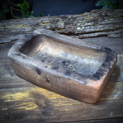 Räucherschale Keramik handgeformt | Archaische Schale mit Erdsymbol | Rauchritual Gefäß Altar Unikat RÄG092