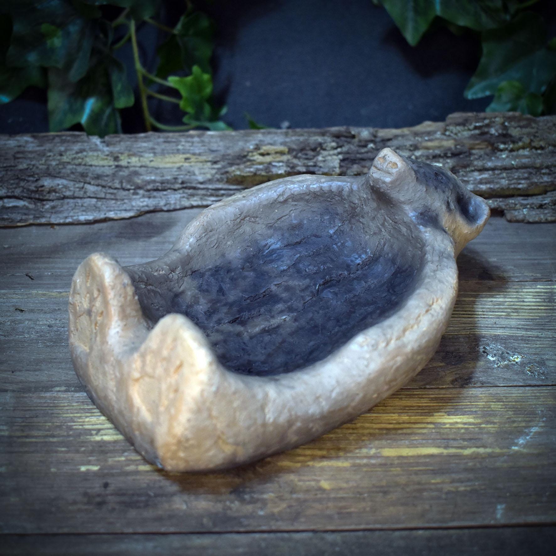 Räucherschale Bär Keramik | Archaische Gabenschale Krafttier Altar Deko | Rituelles Gefäß für Kräuter & Harze Naturspiritualität RÄG94