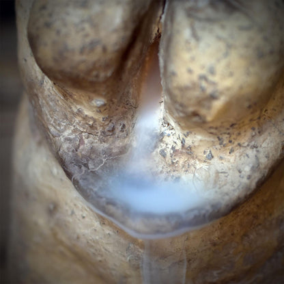 Göttin Rückfluss Räucherkegelhalter Keramik | Rauchwasserfall Venus Figur 2-teilig | Archaische Altar Deko Ritual Skulptur 1,3kg RÄH077