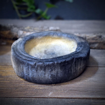 Räucherschale Keramik archaisch | Räuchergefäß mit weiblicher oder männlicher Symbolik | Altar Schale für Rituale Räucherwerk 10cm RÄG097
