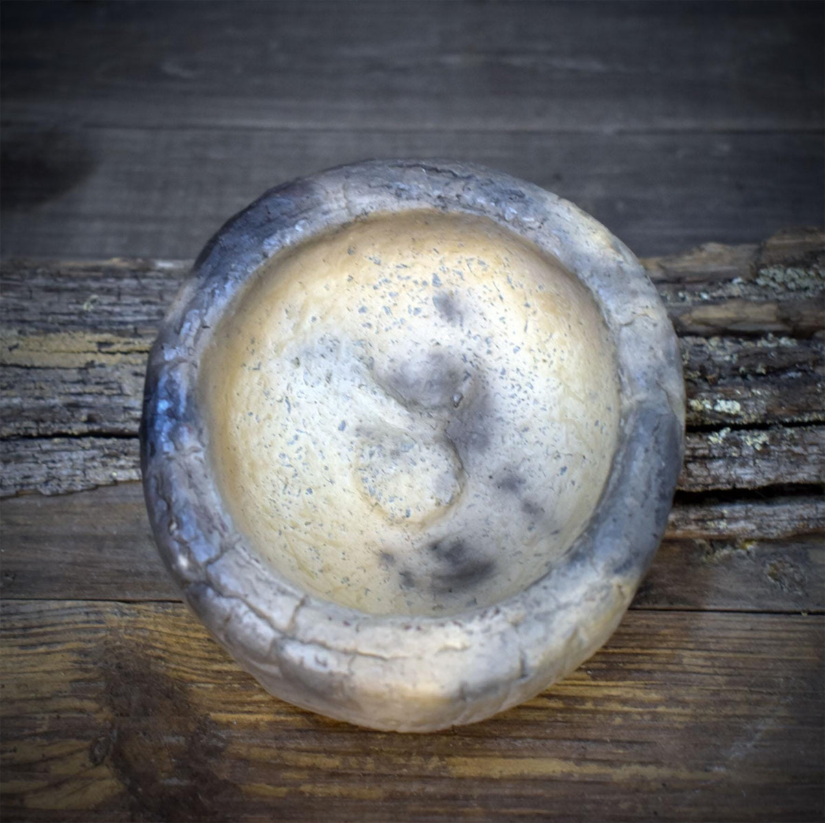 Räucherschale Keramik archaisch | Räuchergefäß mit weiblicher oder männlicher Symbolik | Altar Schale für Rituale Räucherwerk 10cm RÄG097