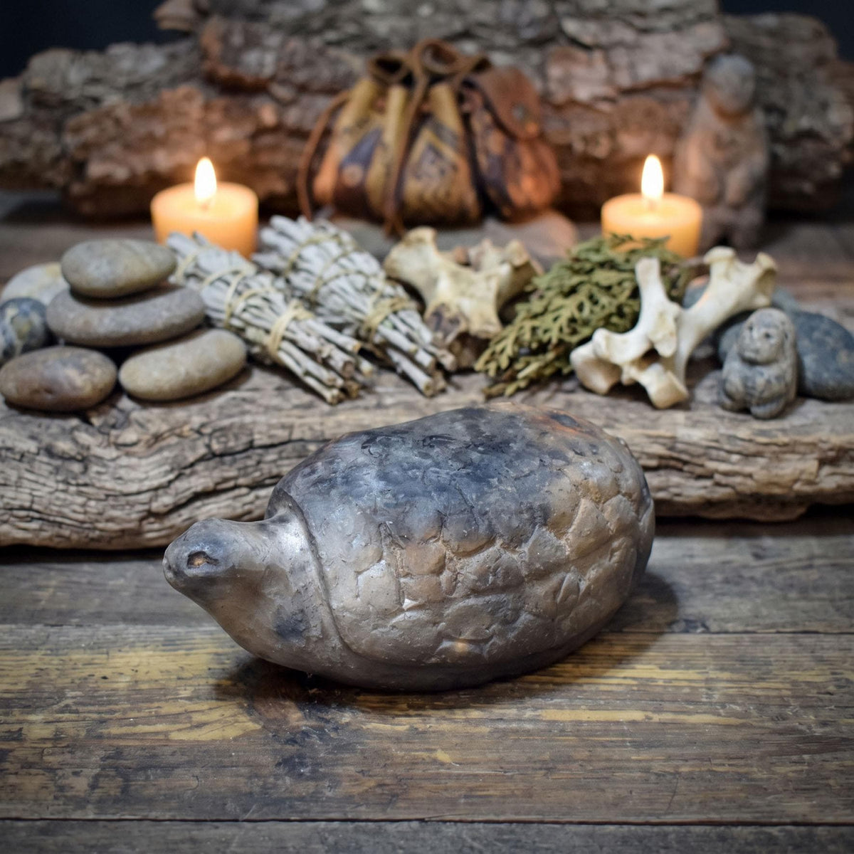 verschiedene Krafttier Handrasseln Keramik Schamanische Ritualrassel Tiergeist Altar Meditation Klangobjekt KRA001