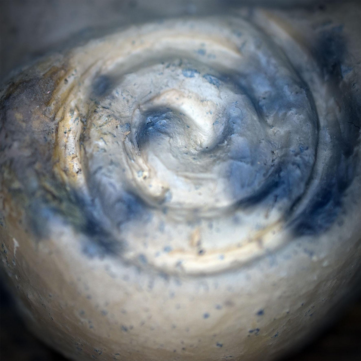 Tonschale Innenklang Ohr Keramik Altar Schale Spirale Shiva Auge Ritual Objekt Rauhnächte Achtsamkeit Meditation Skulptur Unikat GEF024