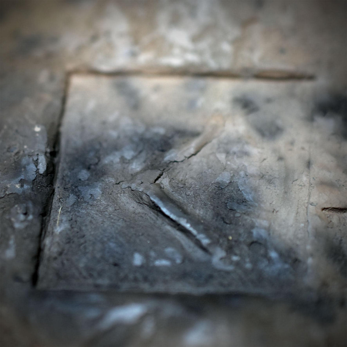 Wanddeko Krafttier Eule Rune Kenaz Keramik Wandbehang Ton Tafel Weisheit Klarheit Altar Deko Ritual Talisman Unikat HEX047