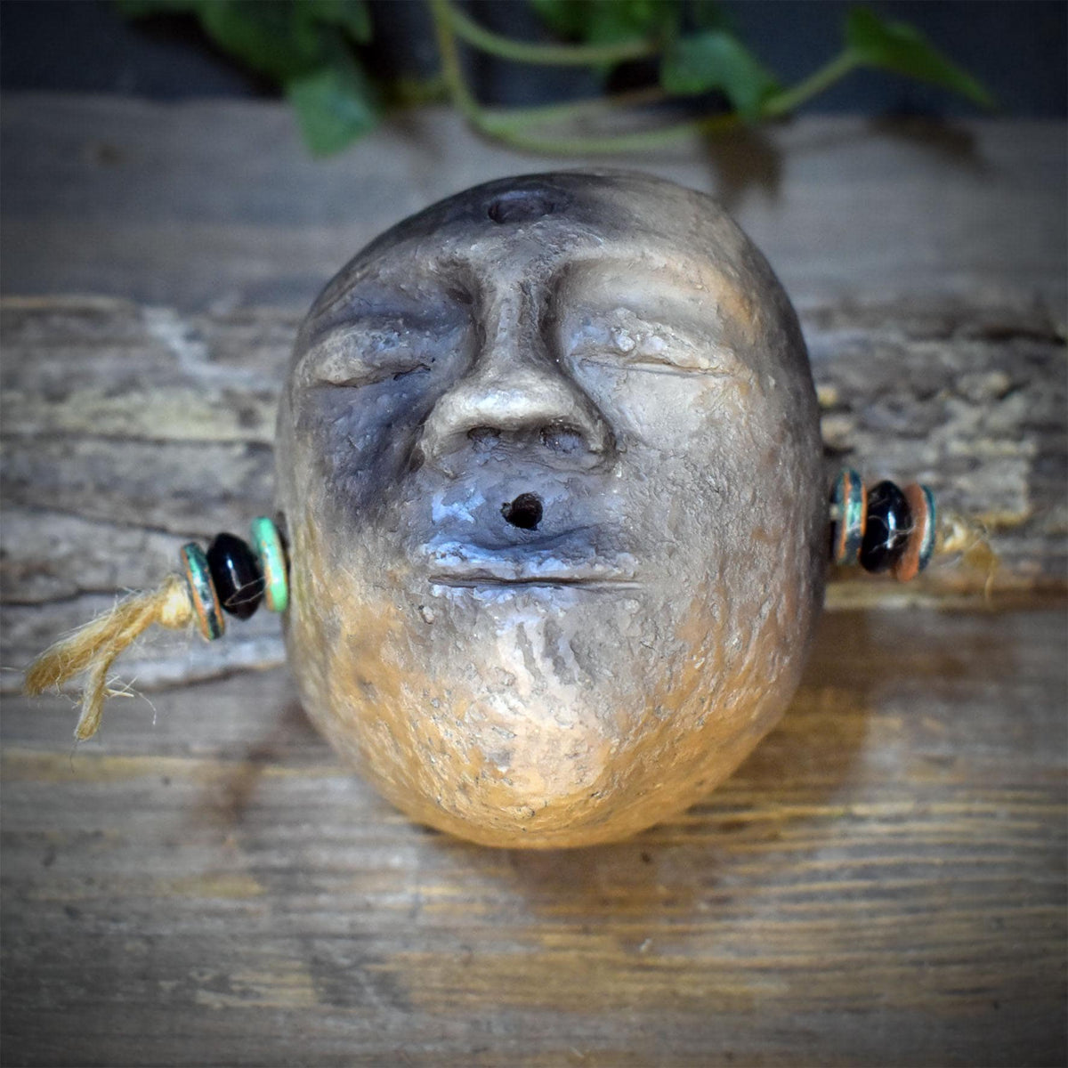 Archaische Ahnenrassel Keramik Handrassel Schamanische Ritualrassel Altar Meditationsrassel Designwahl ARA001