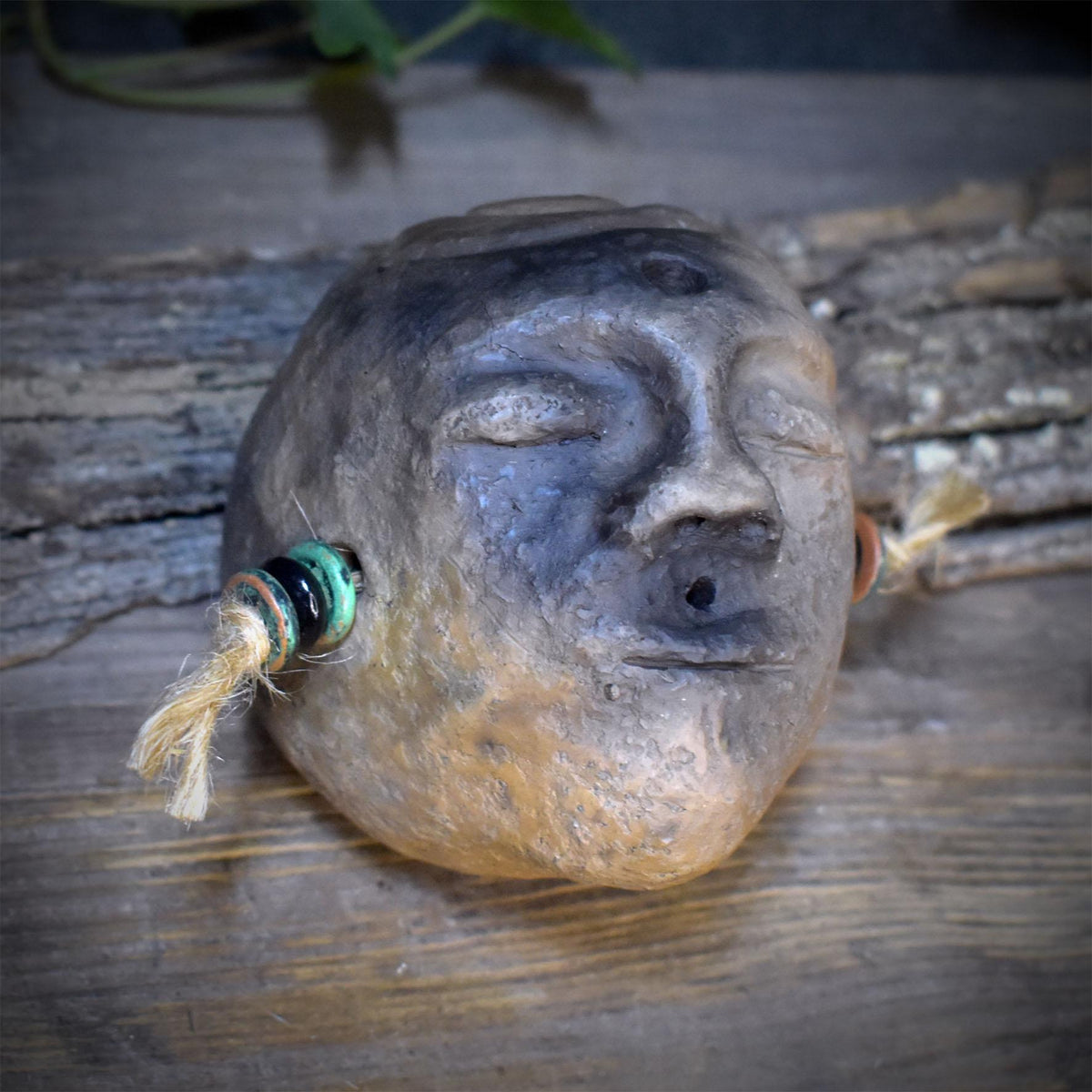 Archaische Ahnenrassel Keramik Handrassel Schamanische Ritualrassel Altar Meditationsrassel Designwahl ARA001