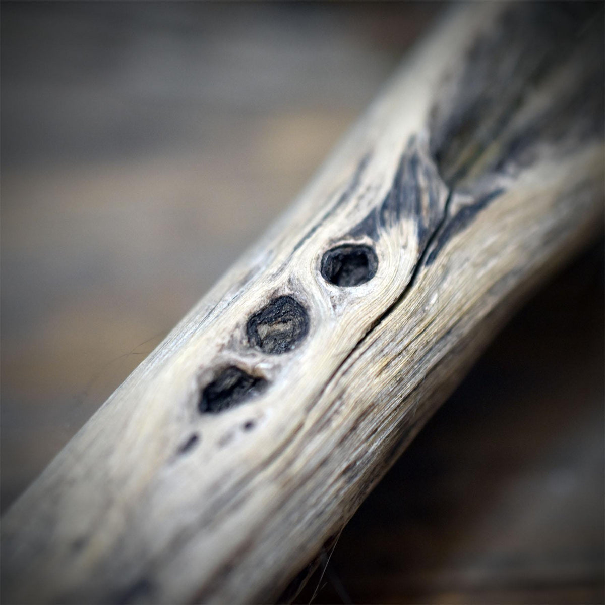 Ritualstab Drittes Auge Schamane Astholz Keramik Stab Wolle Altar Zeremonie Naturspiritualität RST053