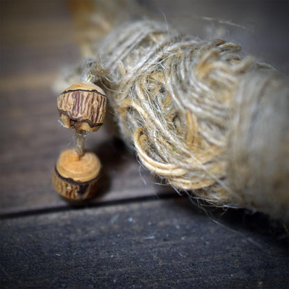 Ritualstab Waldgeist Keramik Schamanischer Stab Holz Moos Pilze Altar Naturspiritualität Unikat RST050