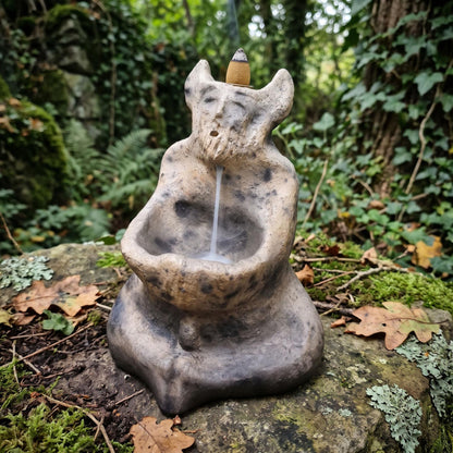 Cernunnos Rückfluss Räucherkegelhalter Keramik, Backflow Räuchergefäß Waldgott Altarfigur, Unikat RÄH090
