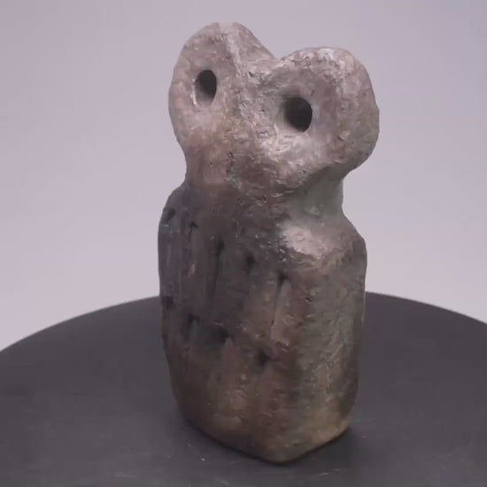 Handgefertigtes Eye Idol für individuelles Wohnambiente - Einzigartiges Tel Brak Replikat für deine spirituelle Dekoration