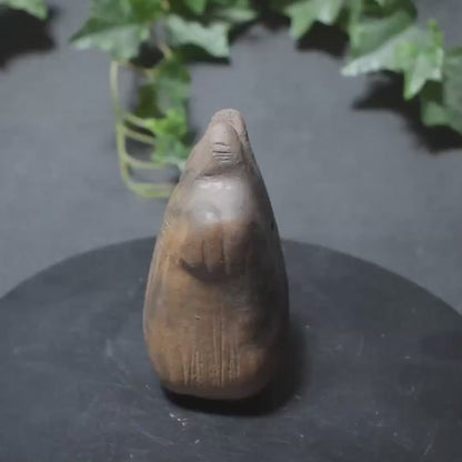 Schamanische Cernunnos-Rassel aus Rauchbrandton – Archaischer Klangkörper für Rituale & Naturverbundenheit - SRA061